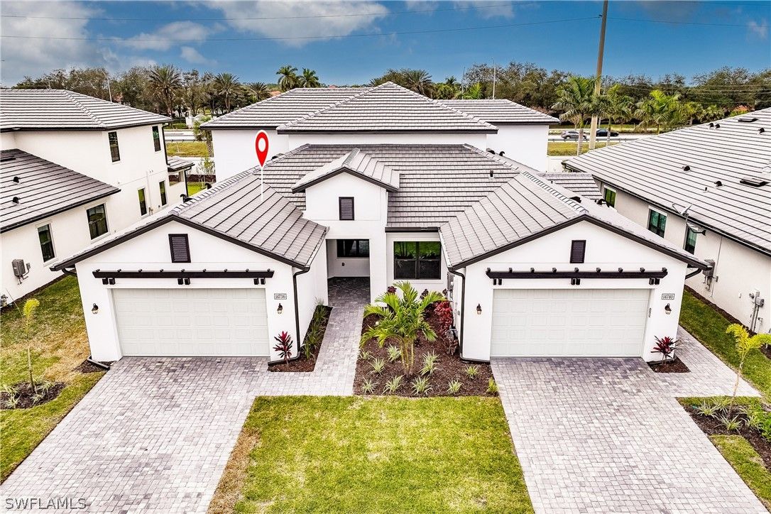 14736 Kingfisher Loop · Naples photo 4