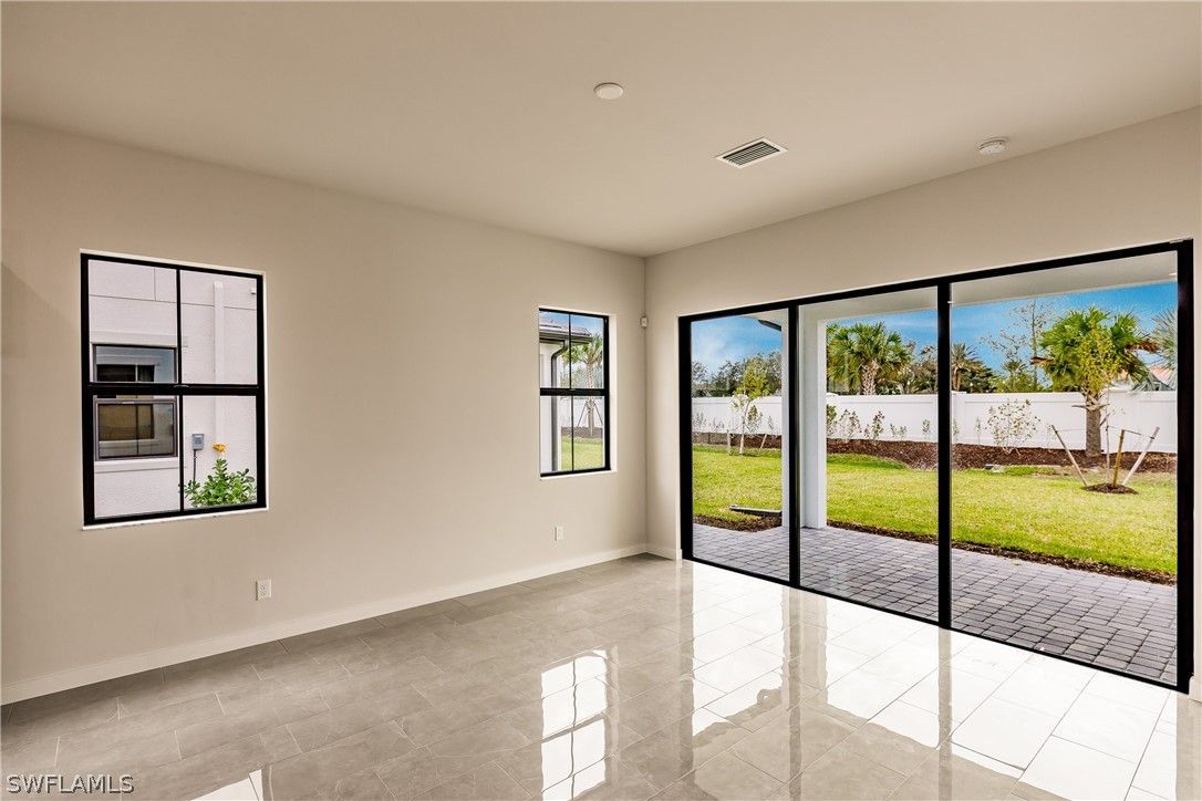 14736 Kingfisher Loop · Naples photo 18