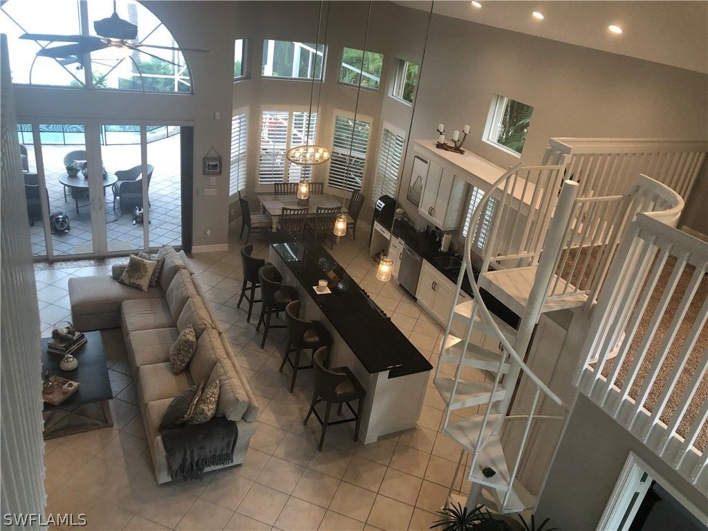 2048 Isla De Palma Circle · Naples photo 6