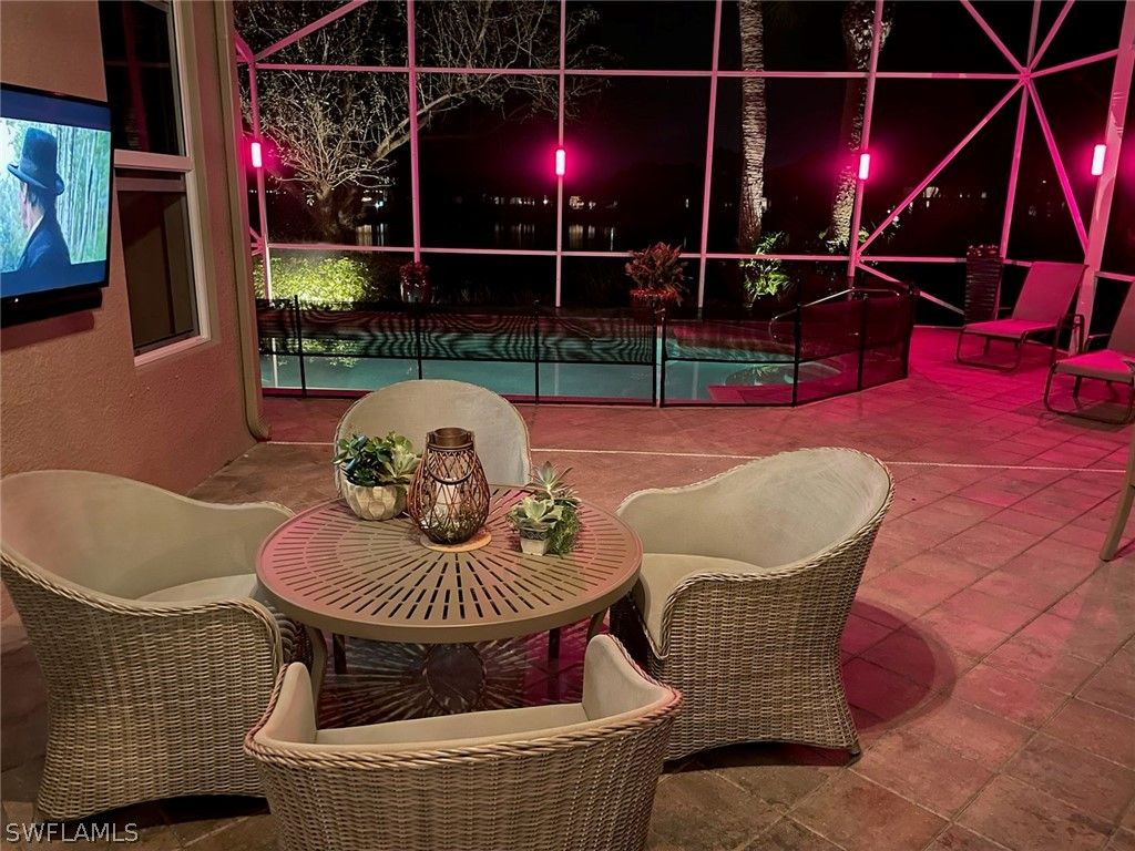 2048 Isla De Palma Circle · Naples photo 11
