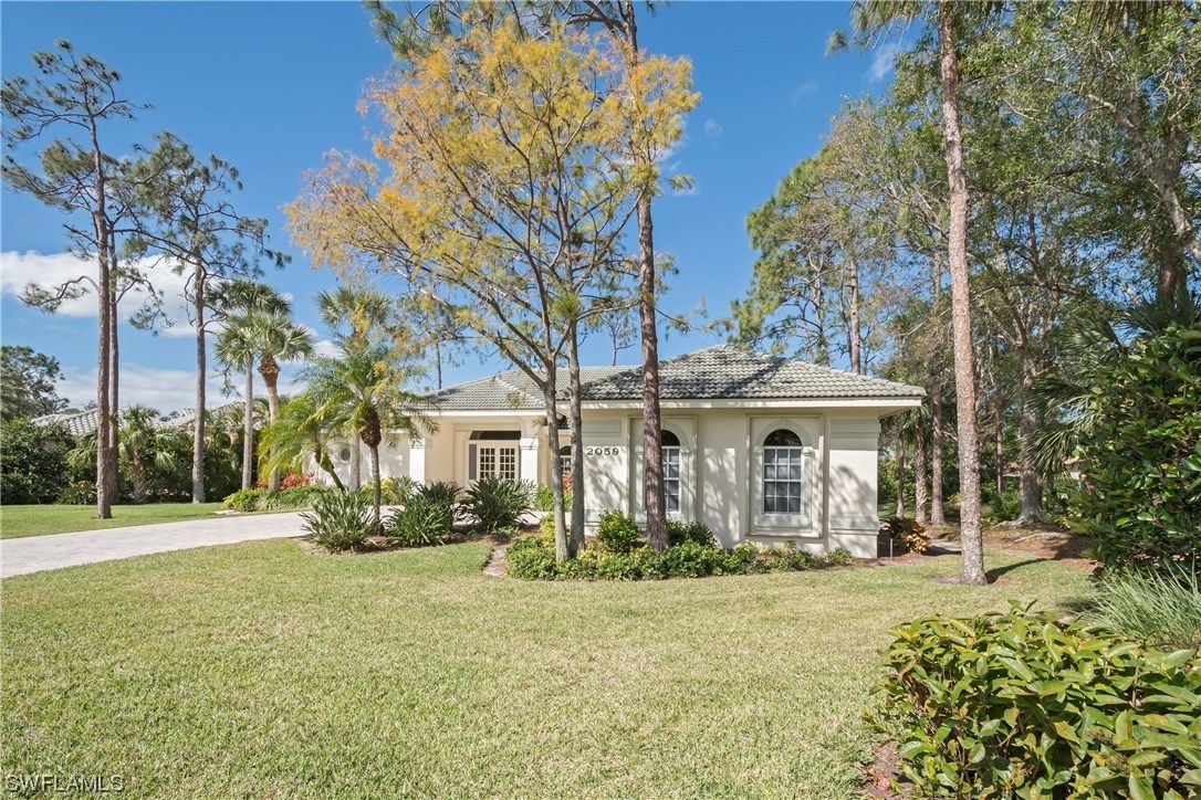 2059 Swainsons Run · Naples photo 2