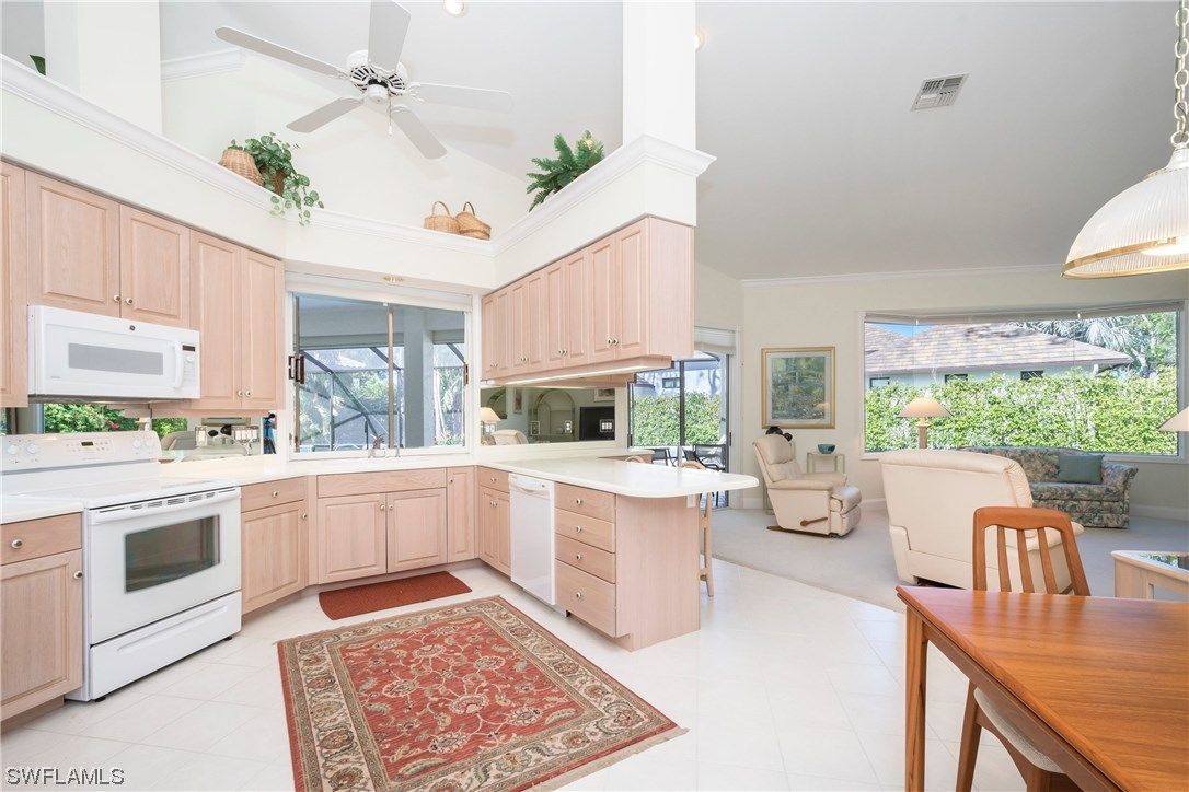2059 Swainsons Run · Naples photo 9