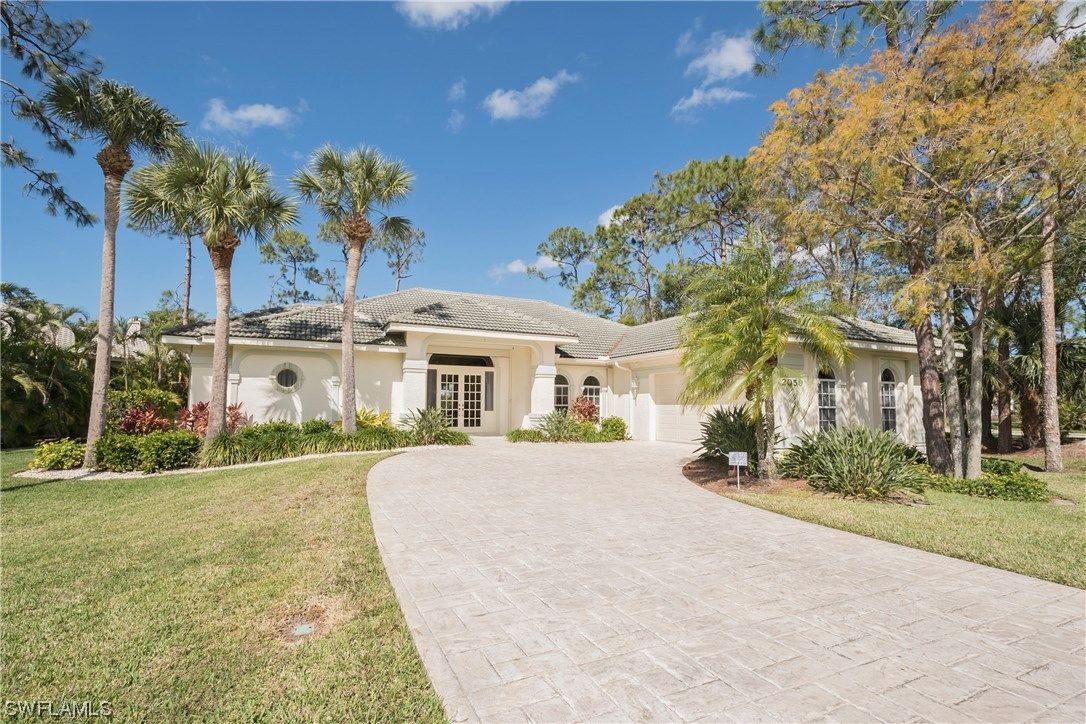2059 Swainsons Run · Naples — exterior or signature view