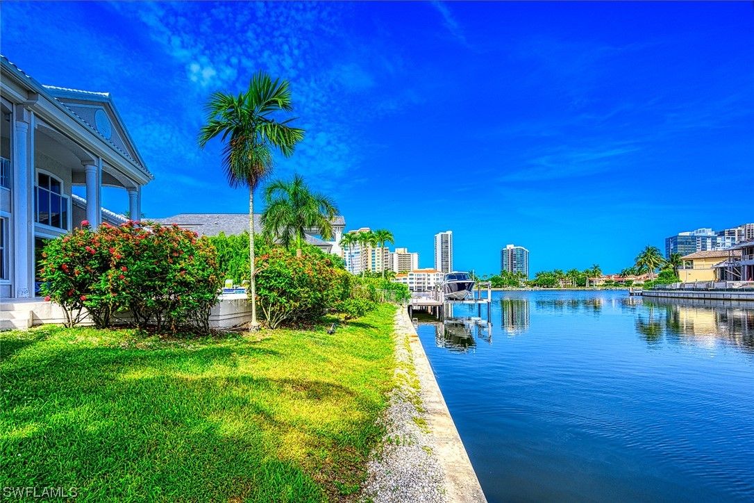 351 Neapolitan Way · Naples photo 35