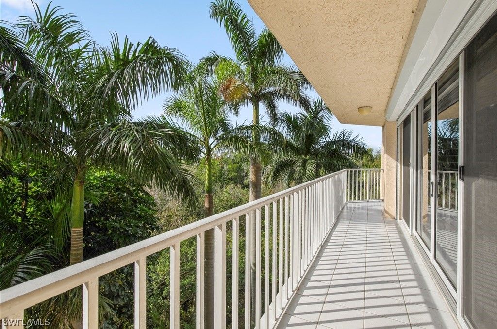 5550 Heron Point Drive photo 3