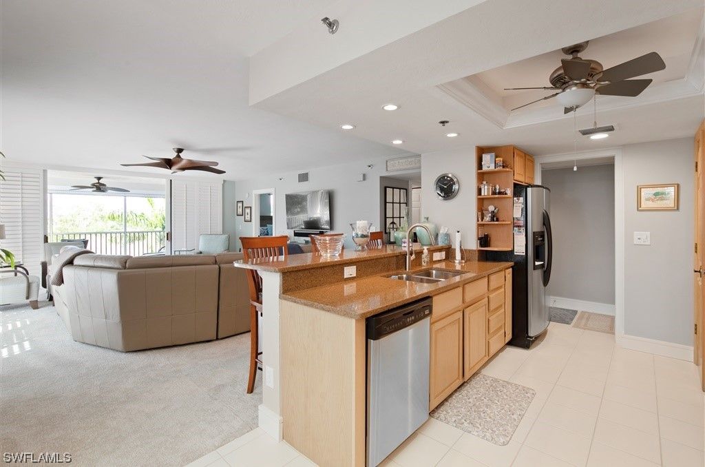5550 Heron Point Drive photo 5