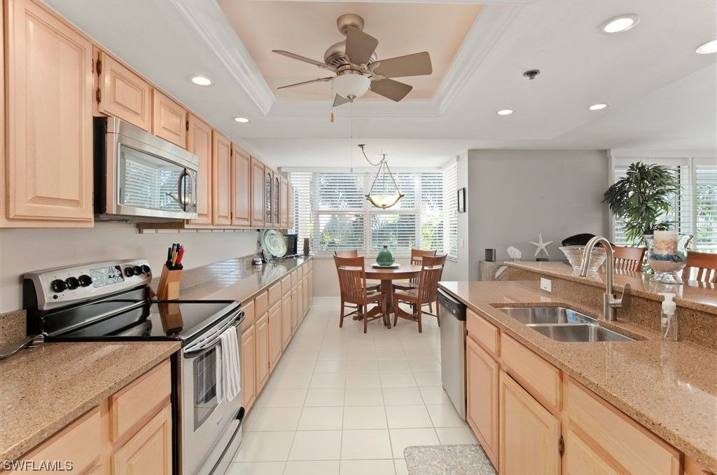 5550 Heron Point Drive photo 7