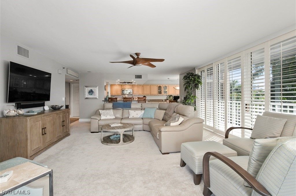 5550 Heron Point Drive photo 9