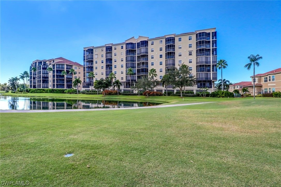 580 El Camino Real photo 24