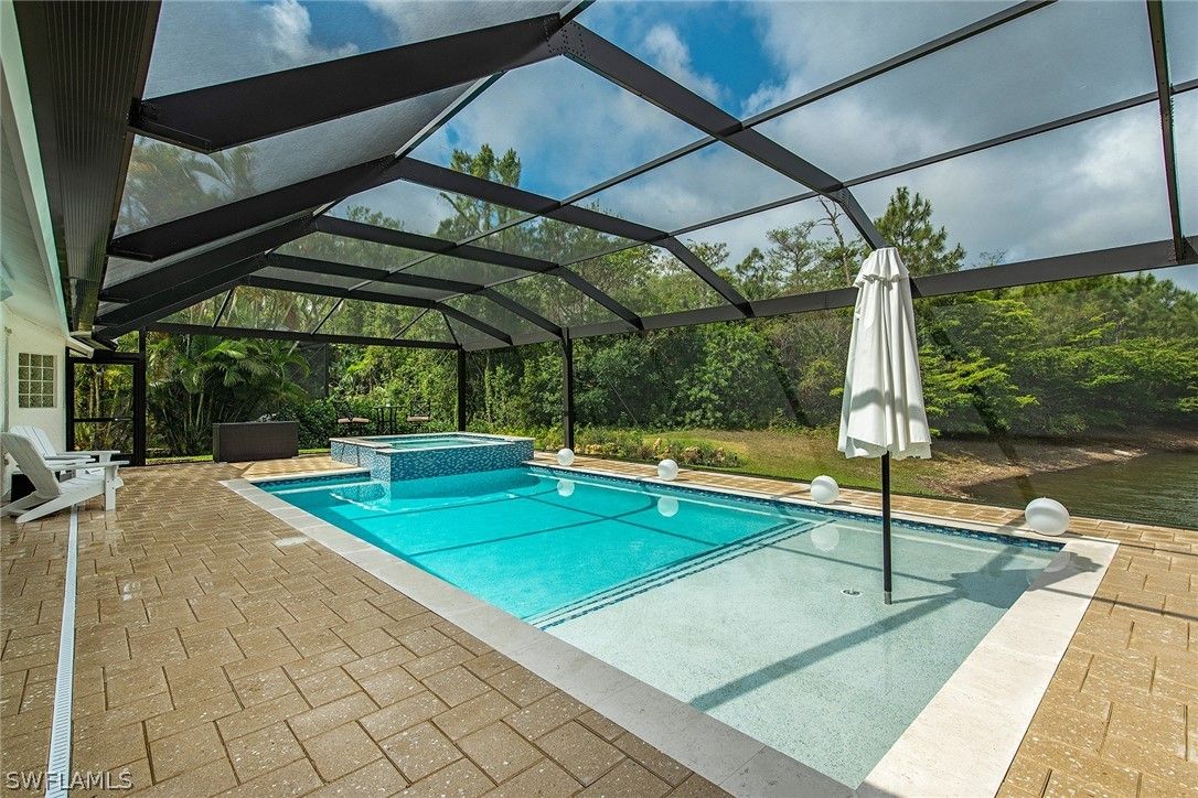 6653 Mill Run Circle · Naples photo 14