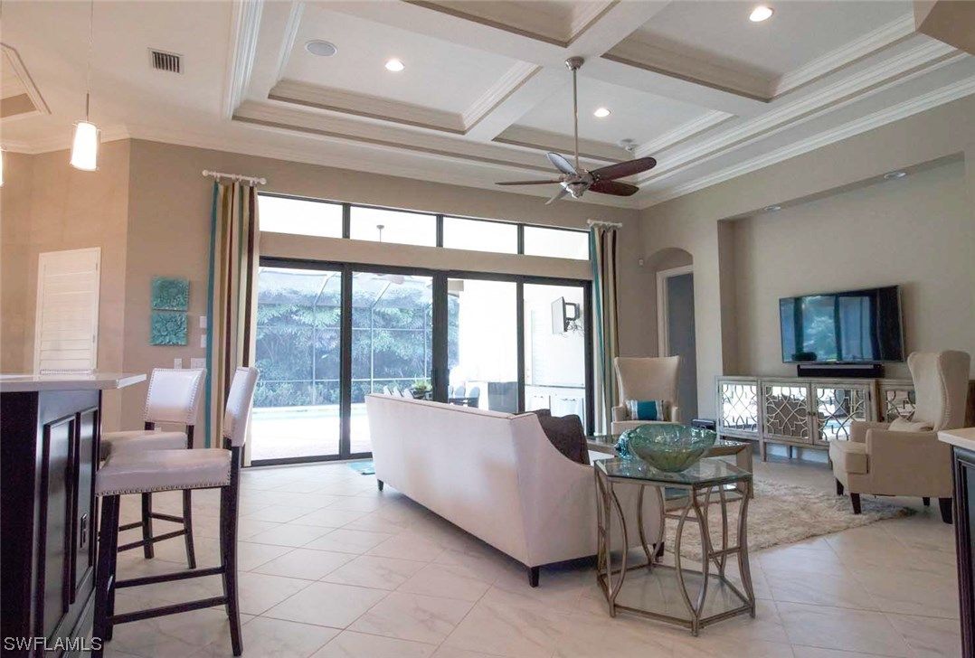 7461 Lantana Circle · Naples photo 3