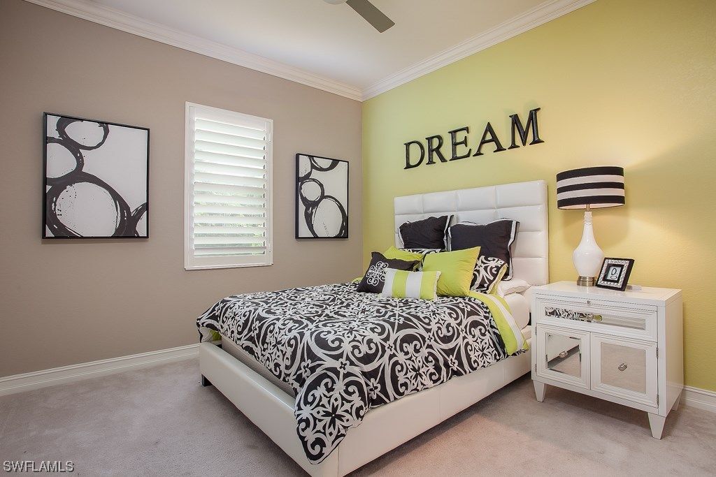 7461 Lantana Circle · Naples photo 18