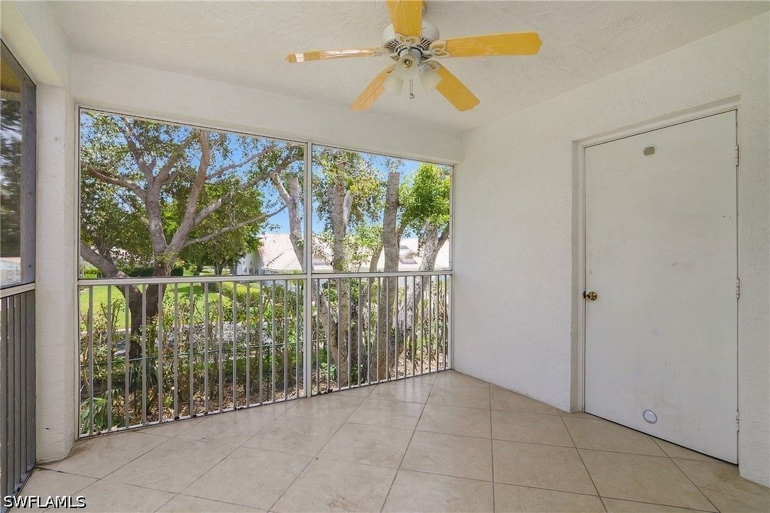 7774 Jewel Lane photo 2