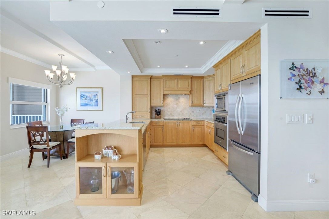 9577 Gulf Shore Drive photo 7